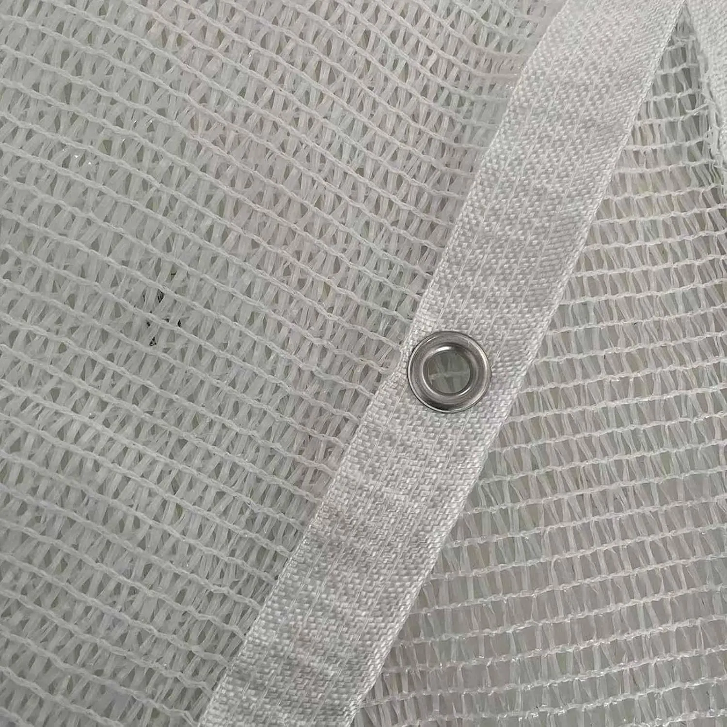 30% Sunblock Shade Cloth Garden Shade Mesh Tarp with Eyelets and Ropes UV Resistant Sunblock Shade Cloth for Garden, Pergola, Patio Plants, Greenhouse，Outdoor(2x4.0m/6.6x13ft)