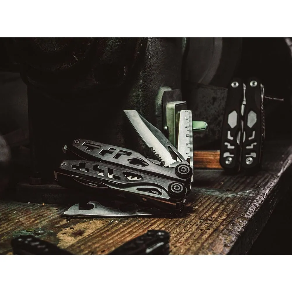 Boker Plus Specialist II Multitool