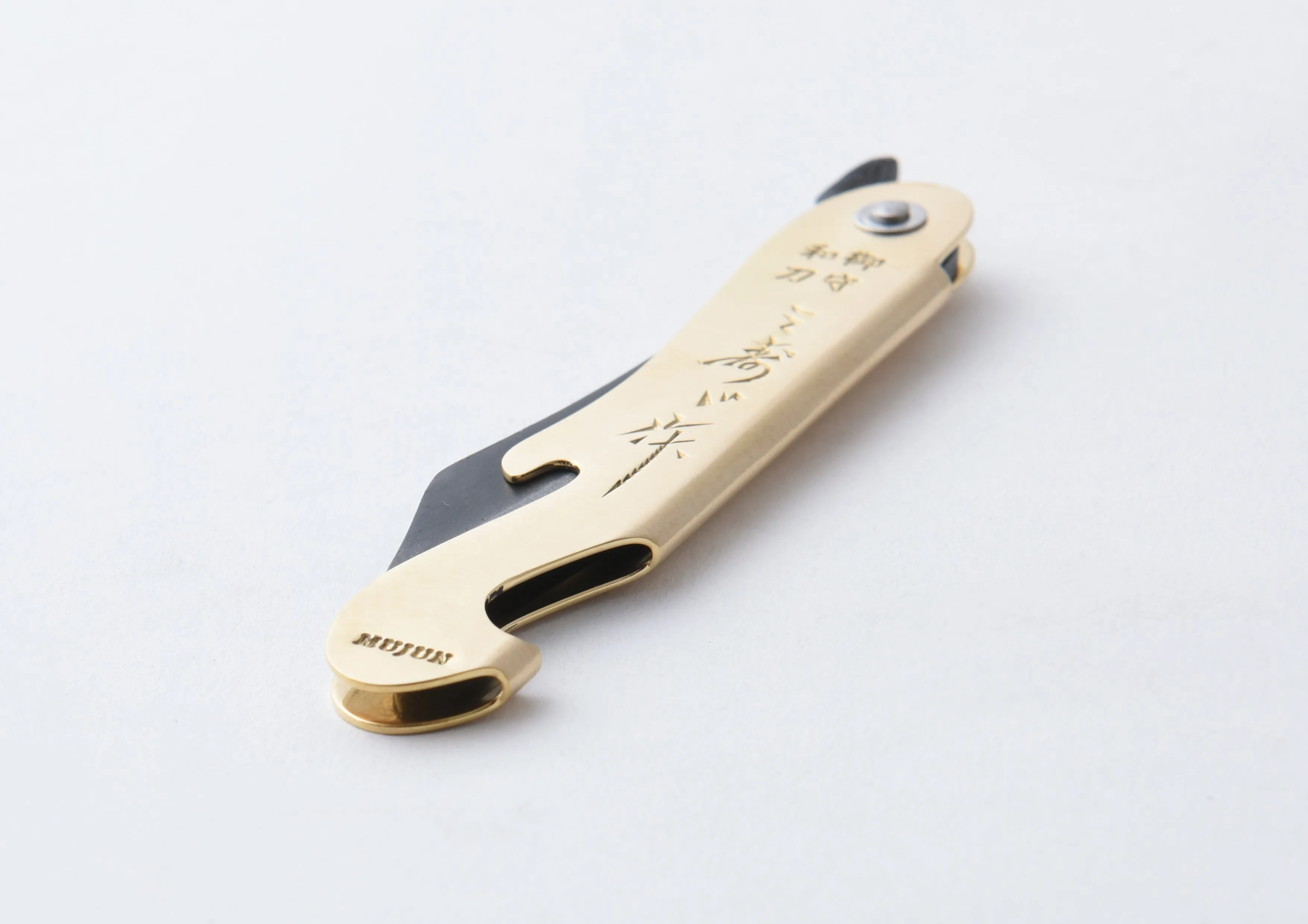 Fuji Knife White Steel / Japanese folding knife & bottle opener