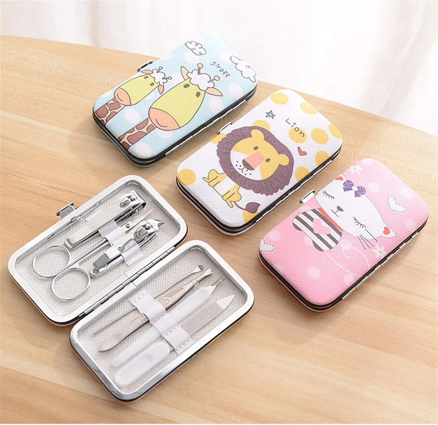 Nail Clippers Set Nail Clippers Set, Decoration Tools, Stainless Steel Manicure Knife, Nail Clippers 7 Piece Set Beauty Tool Portable Set(C)