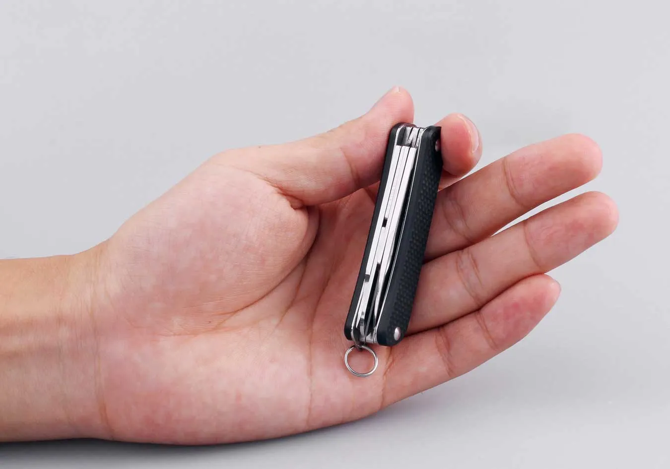 Ruike S31 Multifunctional Knife – Black