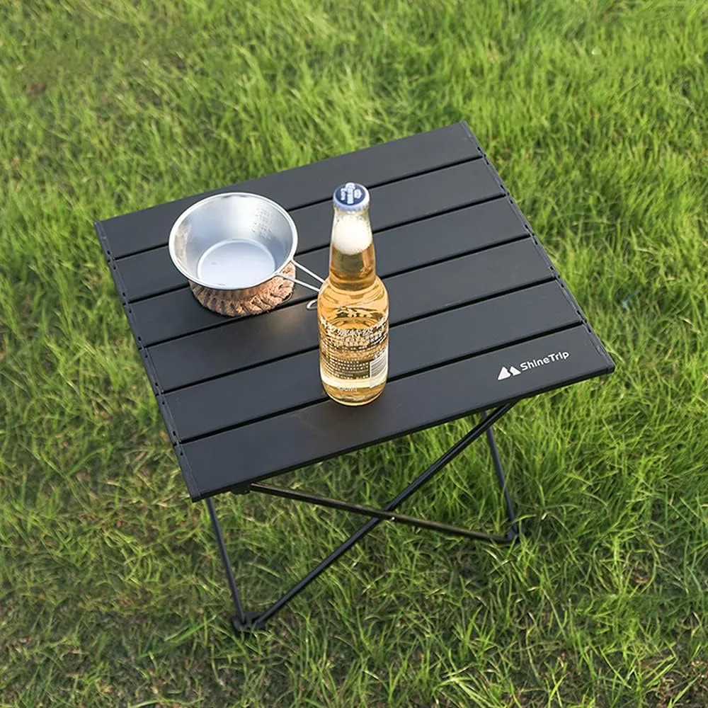 UNISTRENGH Portable Camping Table with Carrying Bag Lightweight Aluminum Alloy Foldable Tabletop for Outdoor Hunting Cooking Picnic BBQ (Medium-22.05''L x15.94''W x18.31''H, Black without storage bag)