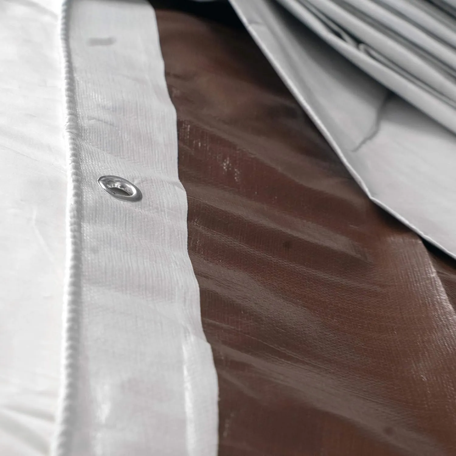 Watershed Innovations HydraTarp 18 mil Heavy Duty White/Brown Waterproof Reversible Tarp with D-Rings, 20 ft by 40 ft